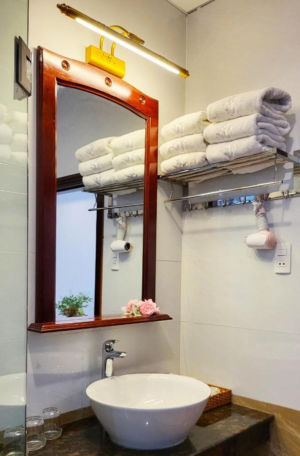 Hoang Son Hotel - Кантхо Екстер'єр фото